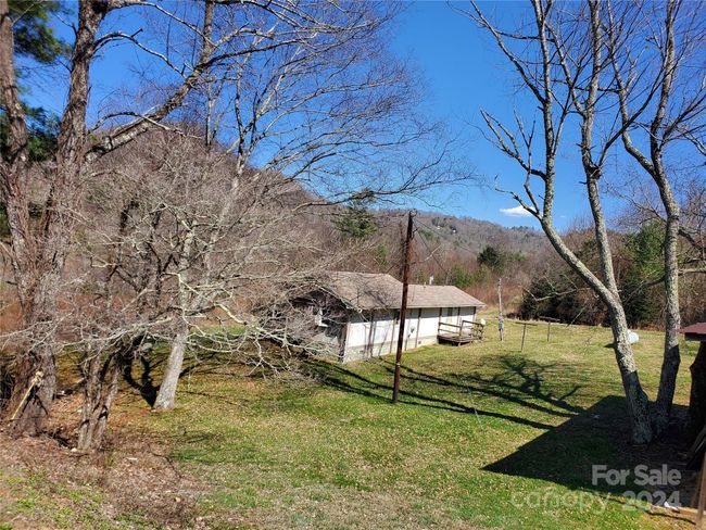 57 Paul Ridge Rd, House other with 3 bedrooms, 1 bathrooms and null parking in Newland NC | Image 48