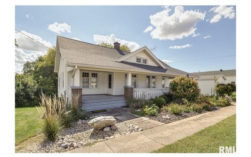 209 E Main St, Biggsville, IL, 61418-5009 | Card Image
