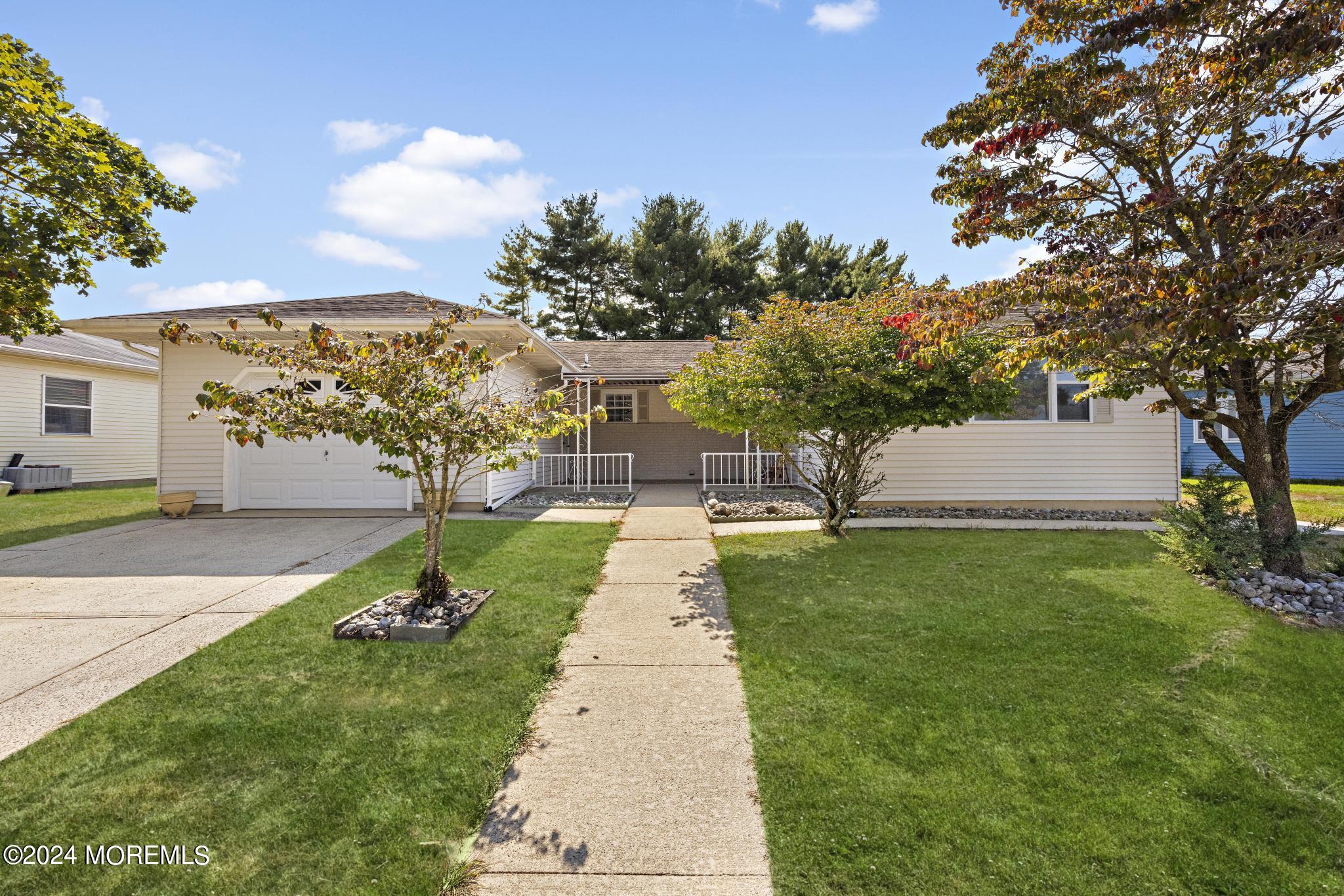 Pechanga St, Toms River, NJ 08757