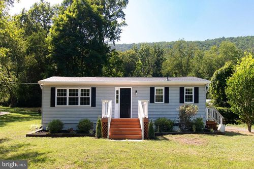 8922 Carpers Pike, YELLOW SPRING, WV, 26865-9027 | Card Image