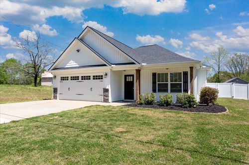 135 Mill Gin Rd, Campobello, SC, 29322-9125 | Card Image