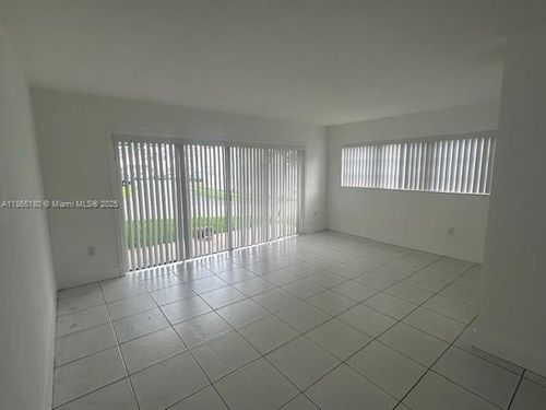 apt-e120-7370 Sw 82nd St, Miami, FL, 33143-7499 | Card Image