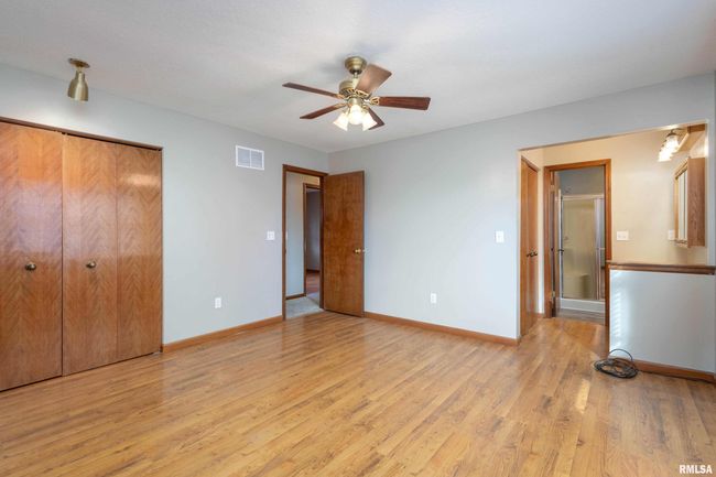 4325 Aspen Hills Cir, House other with 4 bedrooms, 3 bathrooms and null parking in Bettendorf IA | Image 14