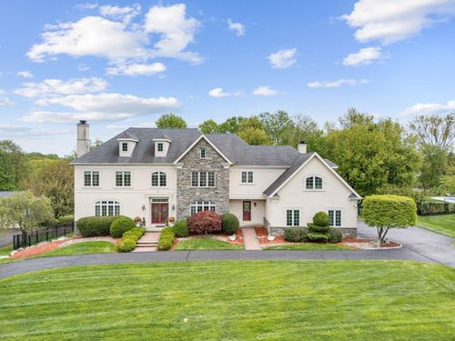 2205 Jefferson Ln, Huntingdon Valley, PA, 19006-6042 | Card Image
