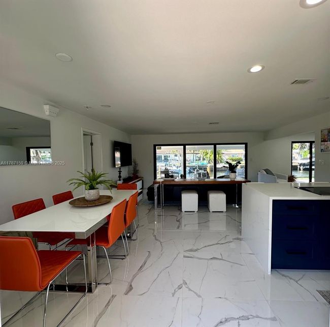 2501 Ne 50 Th St, House other with 3 bedrooms, 2 bathrooms and null parking in Lighthouse Point FL | Image 6