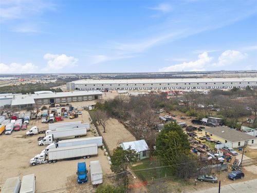 8322 Honeysuckle Lane, Dallas, TX, 75241 | Card Image