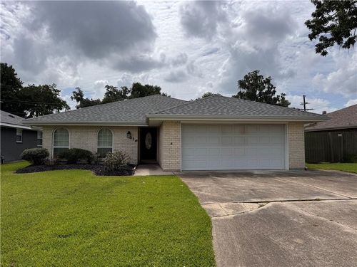 319 Lakewood Dr, Luling, LA, 70070-3010 | Card Image