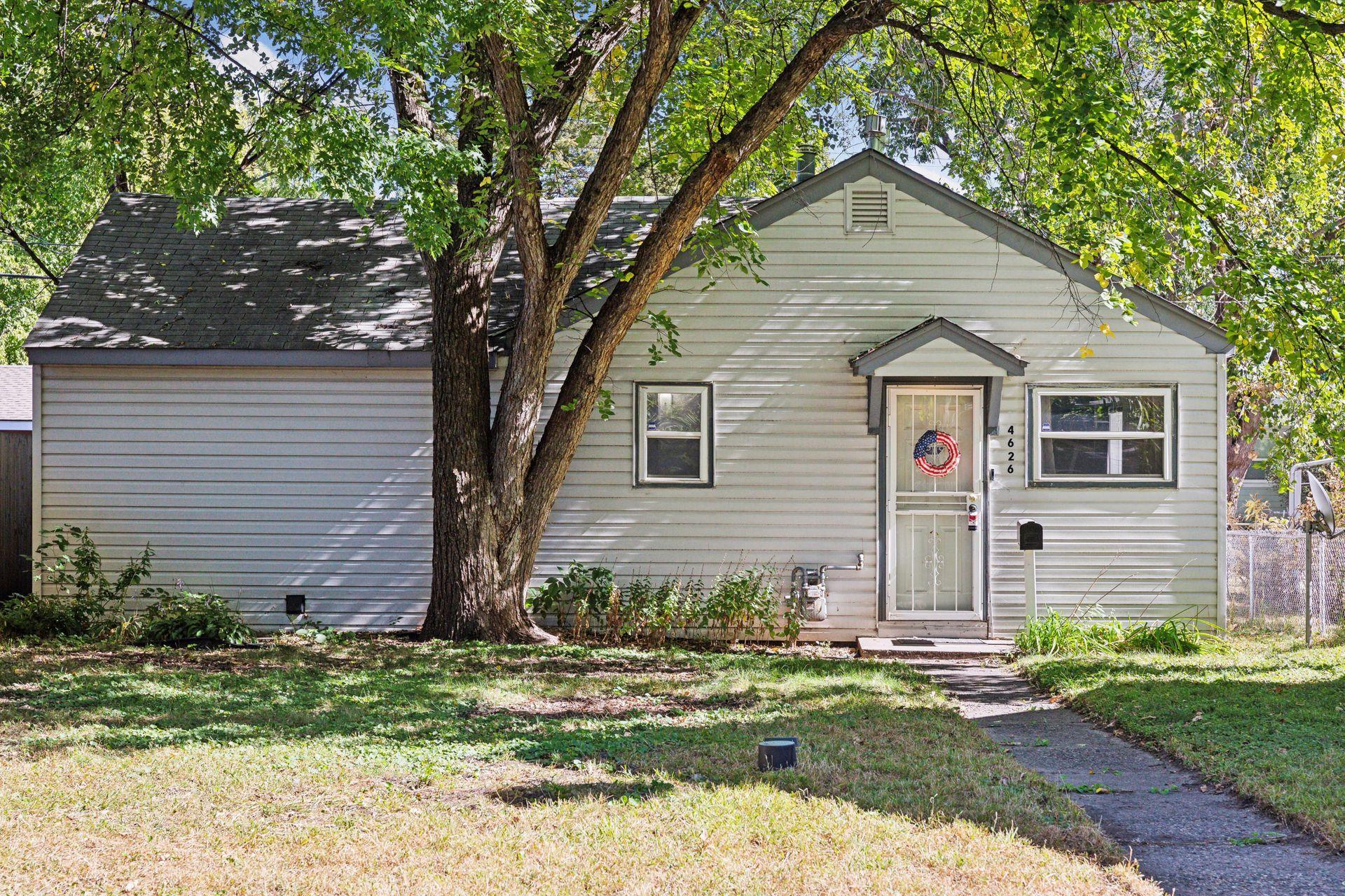 Colfax Ave, Minneapolis, MN 55412