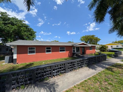 602 Sw 1st St, Dania Beach, FL, 33004-3209 | Card Image