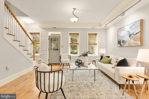516 K St Ne, WASHINGTON, DC, 20002-3526 | Card Image