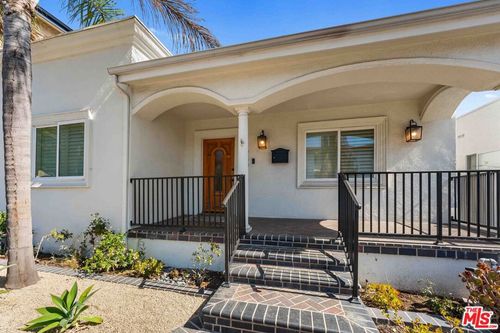 1280 W 8th St, San Pedro, CA, 90731 | Card Image