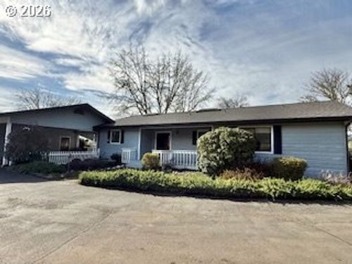 239 Meadowlark Ave, Roseburg, OR, 97471 | Card Image