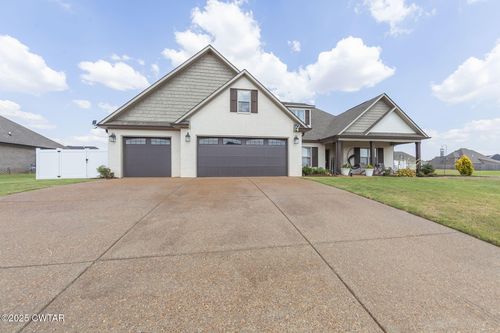 205 Strawberry Ridge Dr, Medina, TN, 38355-6966 | Card Image