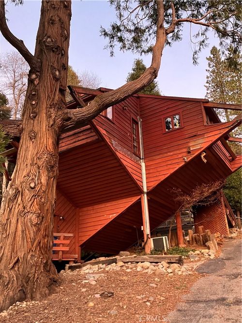 23228 Brookside Rd, Crestline, CA, 92325-9686 | Card Image