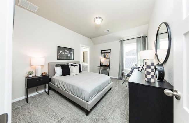 2791 Holly Laurel Dr, House other with 4 bedrooms, 3 bathrooms and 2 parking in Alvin TX | Image 13
