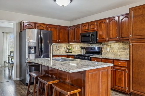6935 Hoover Mason Ln, Mount Pleasant, TN, 38474-4034 | Card Image