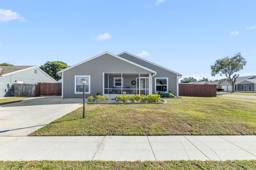 7937 Ridgewood Dr, Lake Worth, FL, 33467-6335 | Card Image