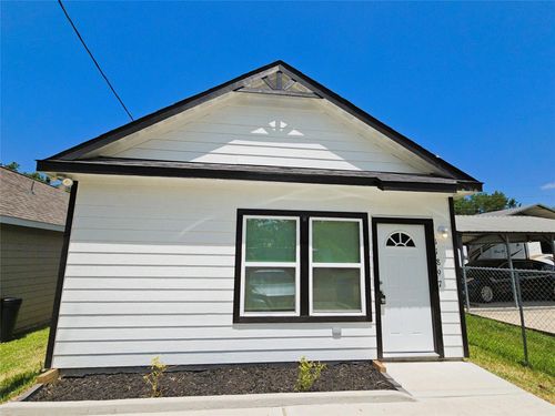 11897 Nelwood St, Willis, TX, 77318-7278 | Card Image