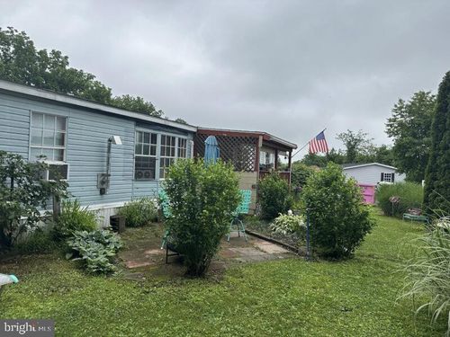302 Oak St, HAMBURG, PA, 19526-8178 | Card Image
