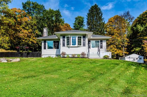429 Hunns Lake Rd, Stanfordville, NY, 12581-5520 | Card Image