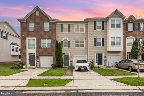 8426 Stansbury Lake Dr, Baltimore, MD, 21222-2262 | Card Image