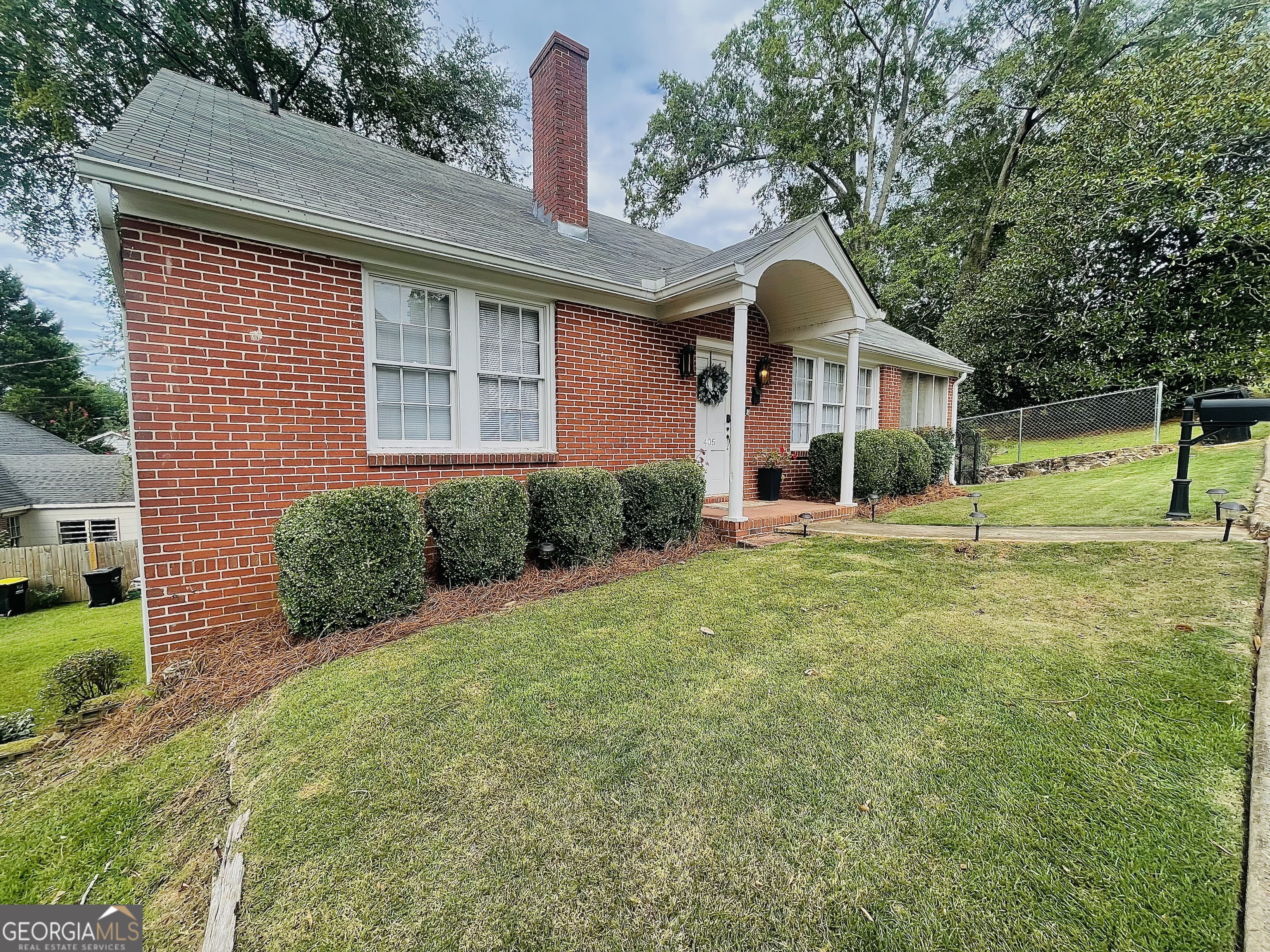 4th St, West Point, GA 31833