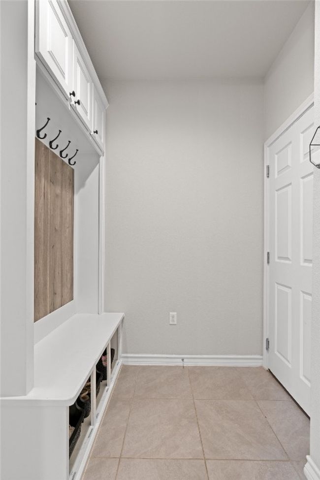 5908 Lehman Way, House other with 4 bedrooms, 3 bathrooms and null parking in Austin TX | Image 15