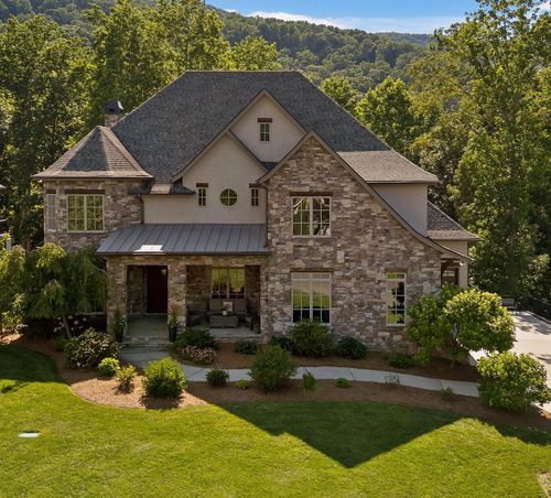 842 Dry Branch Ct, Chattanooga, TN, 37419-3004 | Card Image