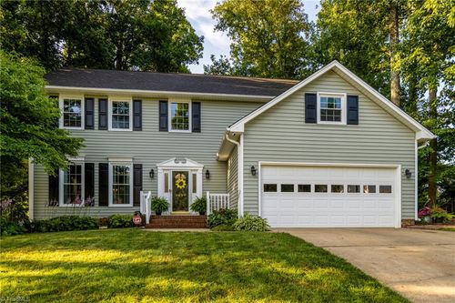 2827 Kings Mill Rd, Greensboro, NC, 27407-6431 | Card Image