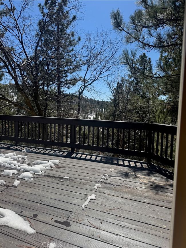 32395 Scandia Dr, House other with 3 bedrooms, 2 bathrooms and null parking in Running Springs CA | Image 5