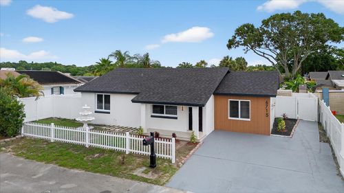 6715 Willow Spring Ct, TAMPA, FL, 33615-2547 | Card Image