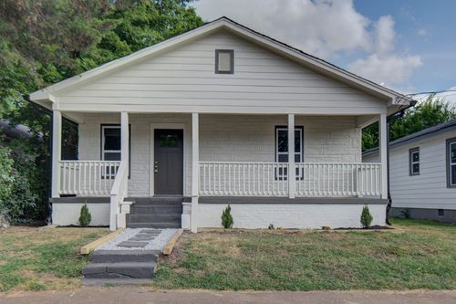 1112 Lincoln Park Ln, Chattanooga, TN, 37403-1533 | Card Image