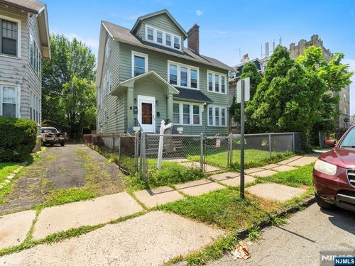 98 Ashland Ave, East Orange, NJ, 07017-2411 | Card Image