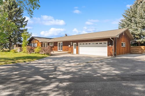 780 Mason Ln, Corvallis, MT, 59828-9711 | Card Image