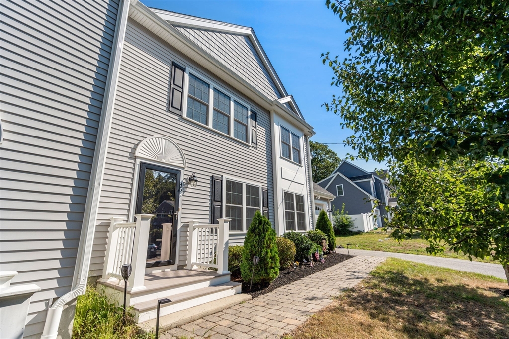 Endicott St, Canton, MA 02021