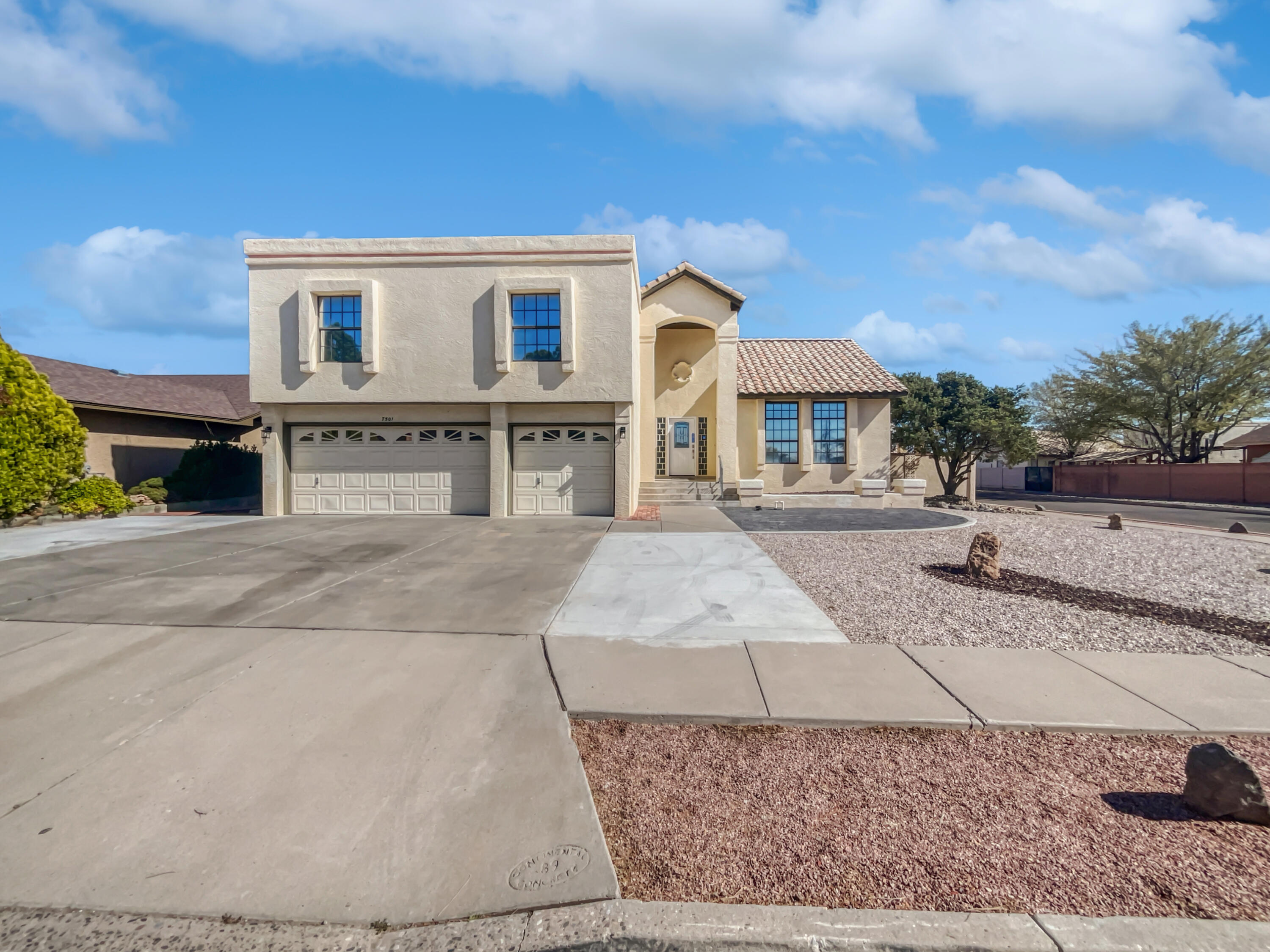 Sherwood Dr, Albuquerque, NM 87120