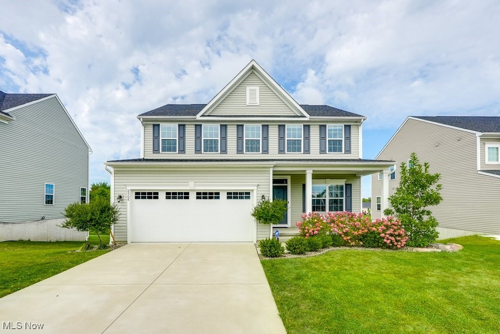 Raya Ln, Streetsboro, OH 44241