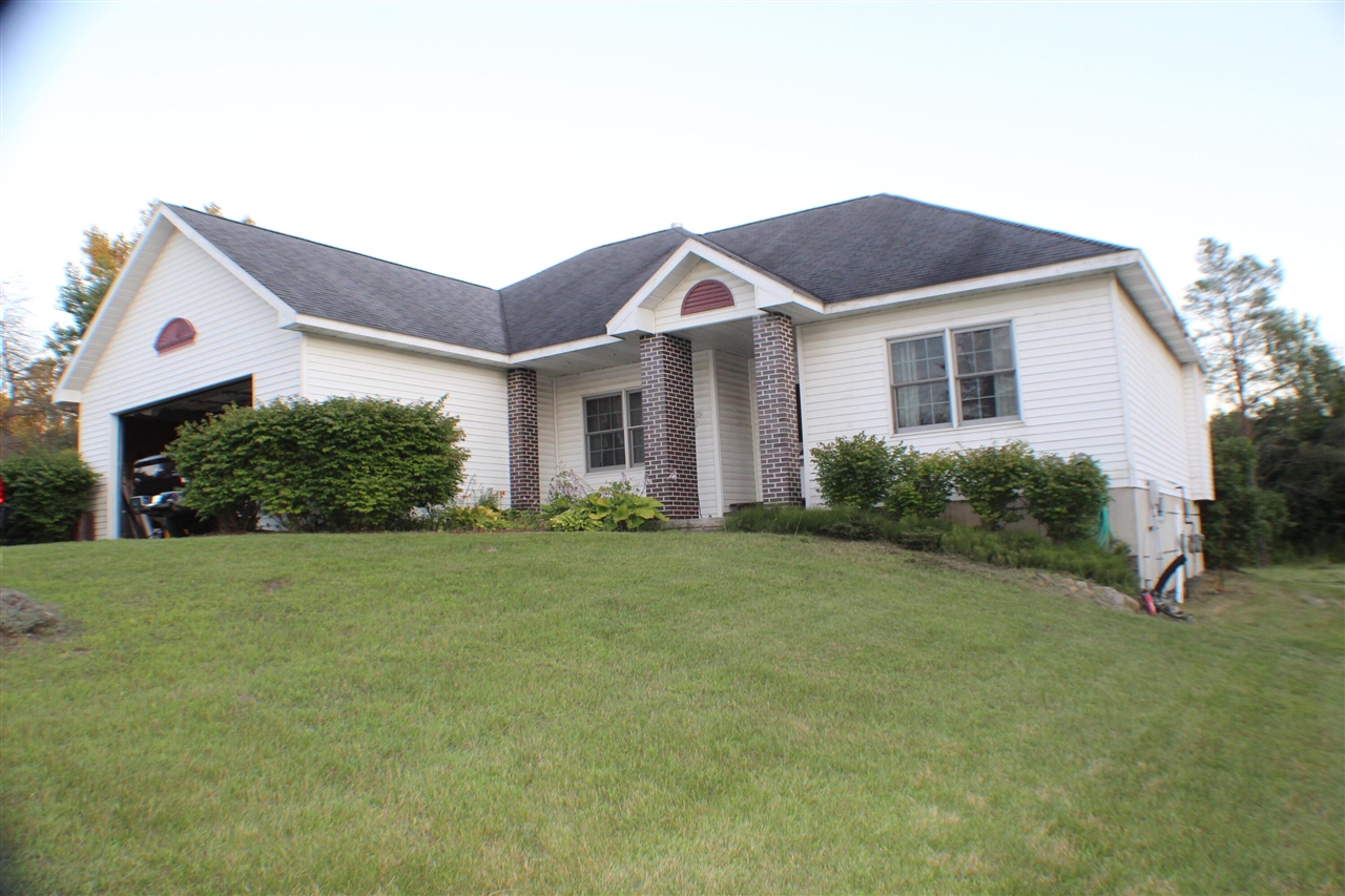 18 Mile Rd, Cedar Springs, MI 49319