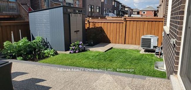 882 Magnolia Terr, House other with 4 bedrooms, 3 bathrooms and 2 parking in Milton ON | Image 34