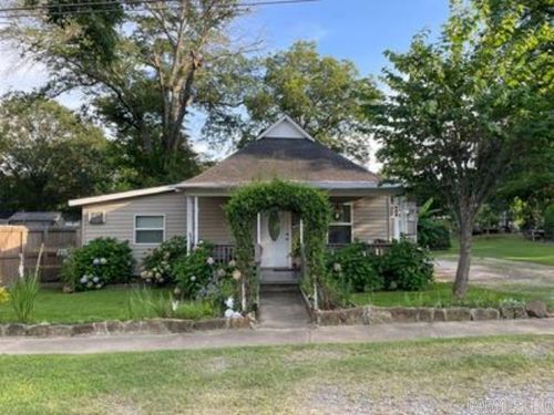 106 Arch St, Bald Knob, AR, 72010-4008 | Card Image