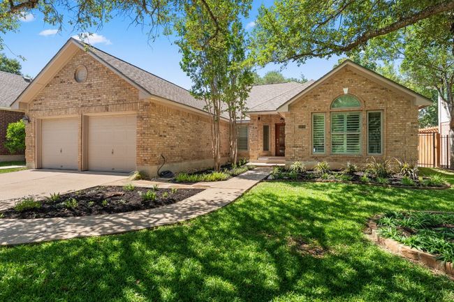 10808 Redmond Rd, House other with 4 bedrooms, 2 bathrooms and 4 parking in Austin TX | Image 25