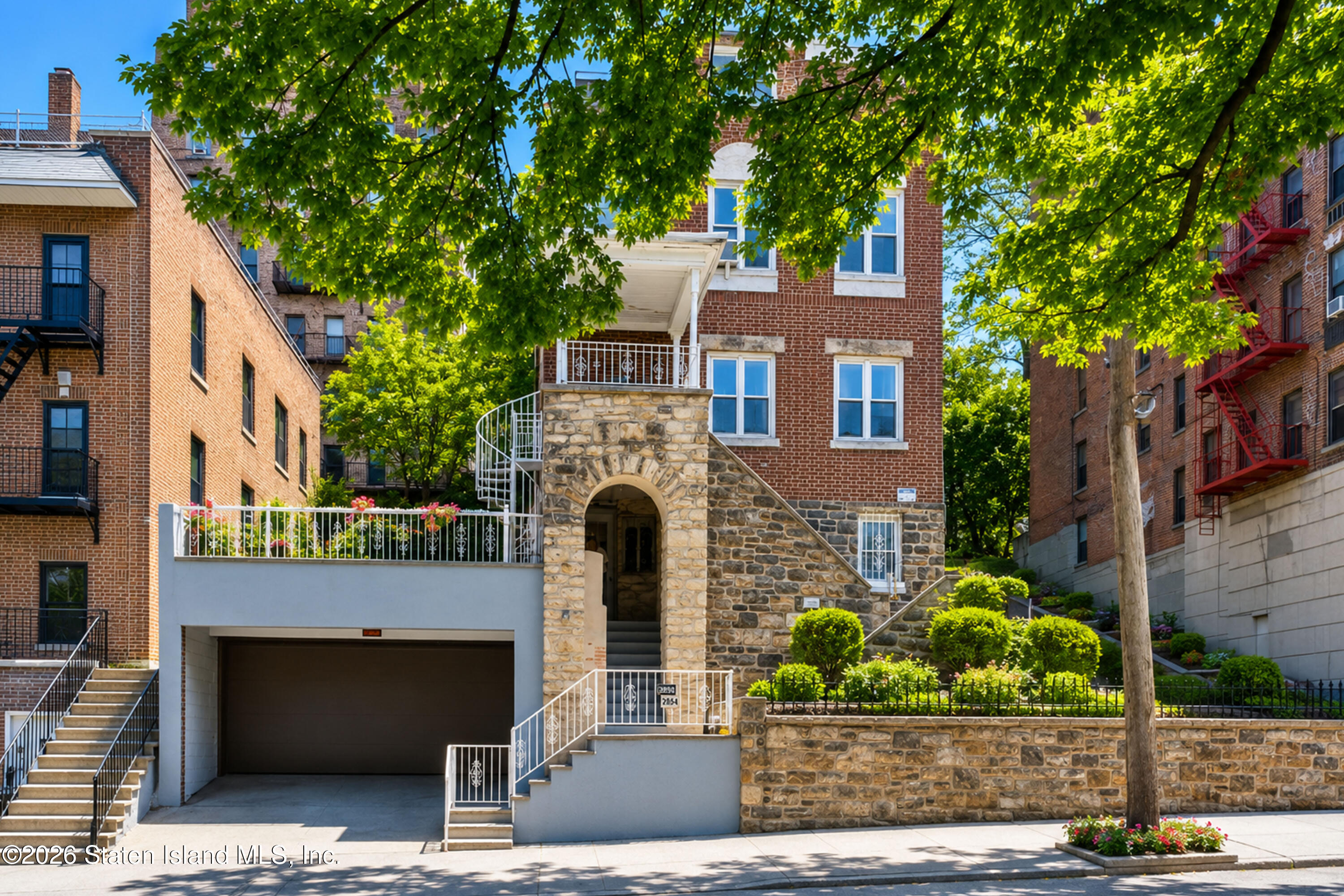 Residential Income in Bronx 2