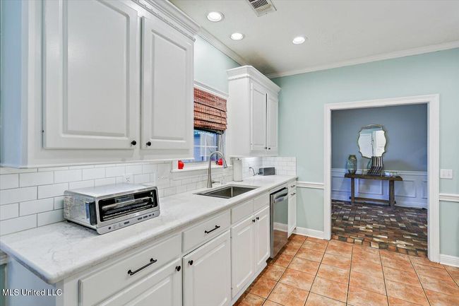13-501 Brighton Cir | Image 12