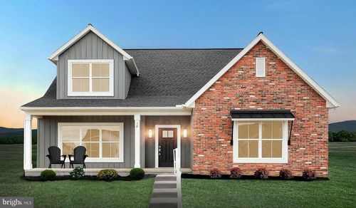 18 Grand Summit Dr, ANNVILLE, PA, 17003-9401 | Card Image