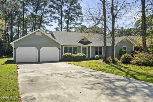 814 Lord Granville Dr, Morehead City, NC, 28557-8909 | Card Image