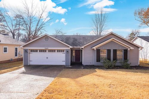13619 Woodbrook Dr, Little Rock, AR, 72211-3165 | Card Image