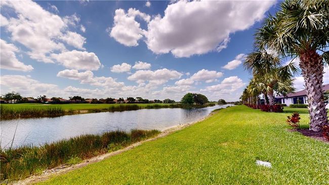 5872 Mayflower Way, Condo with 2 bedrooms, 2 bathrooms and 2 parking in AVE MARIA FL | Image 23