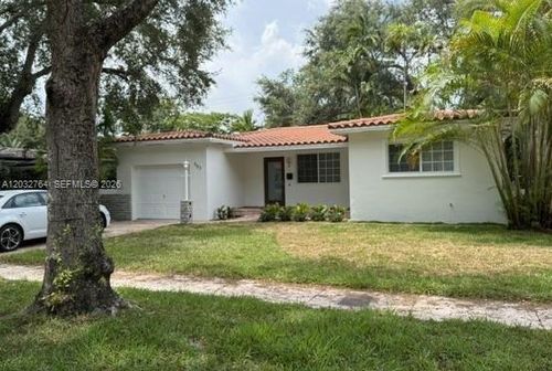 753 Navarre Ave, Coral Gables, FL, 33134-3762 | Card Image