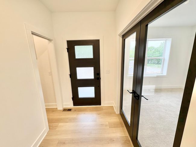 5899 Valley Point Dr Se, House other with 4 bedrooms, 3 bathrooms and null parking in Caledonia MI | Image 16