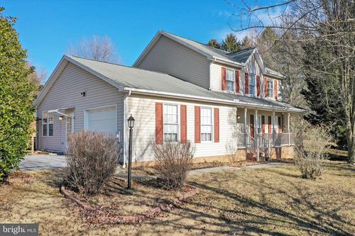 222 Pastoral Ct, MARTINSBURG, WV, 25403-2158 | Card Image